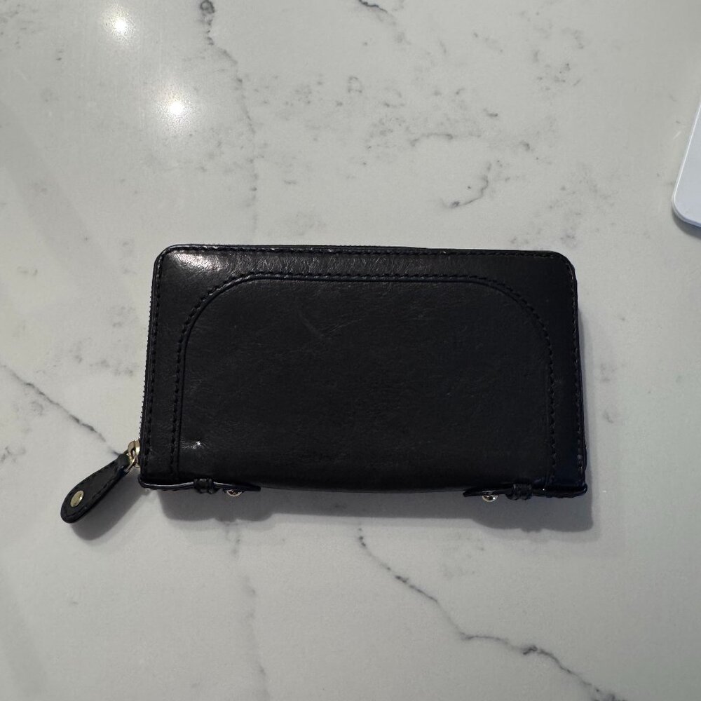 Banana Republic Black Leather Zip Around Wallet